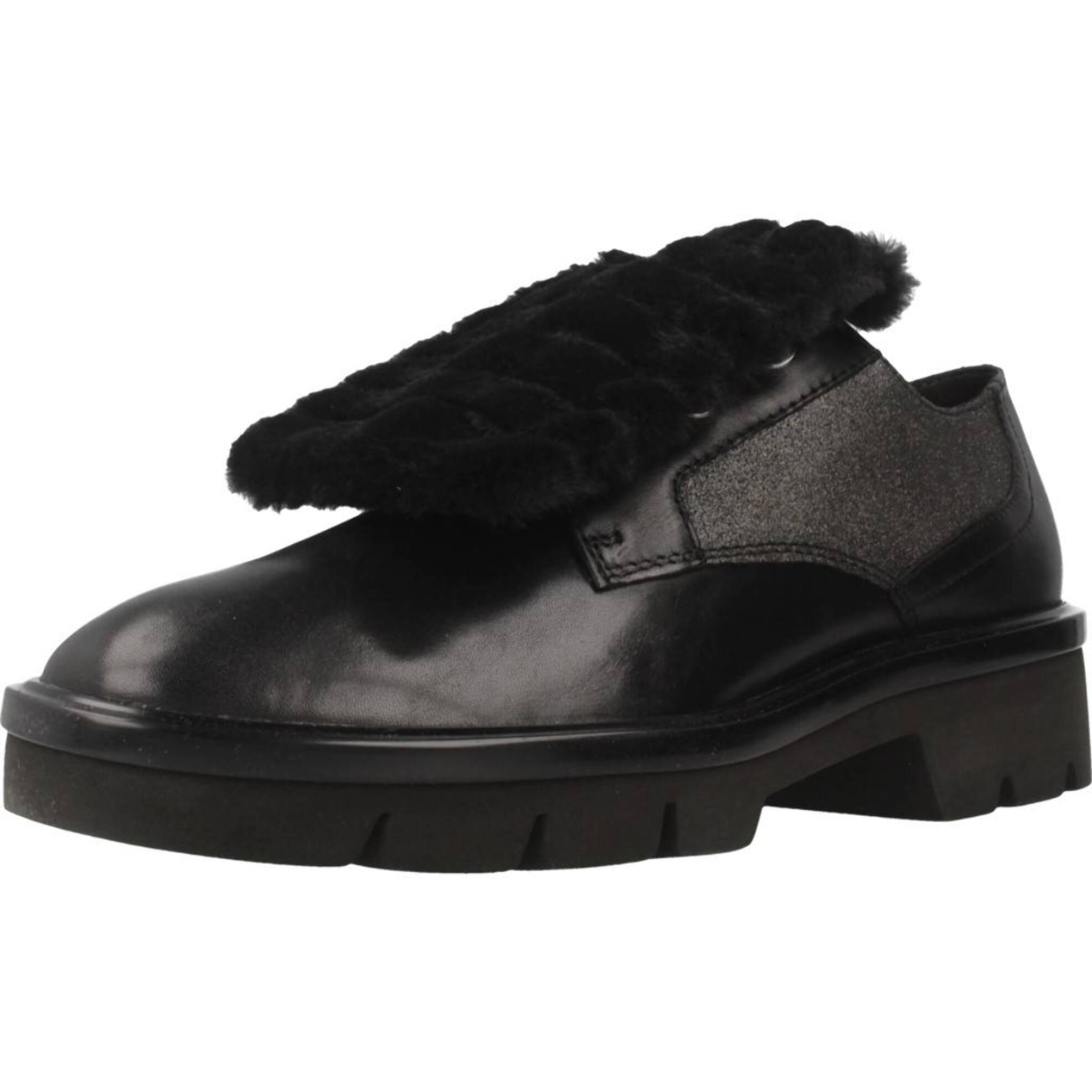 Zapatos Casual Mujer de la marca GEOX  modelo D QUINLYNN PLUS GRIS