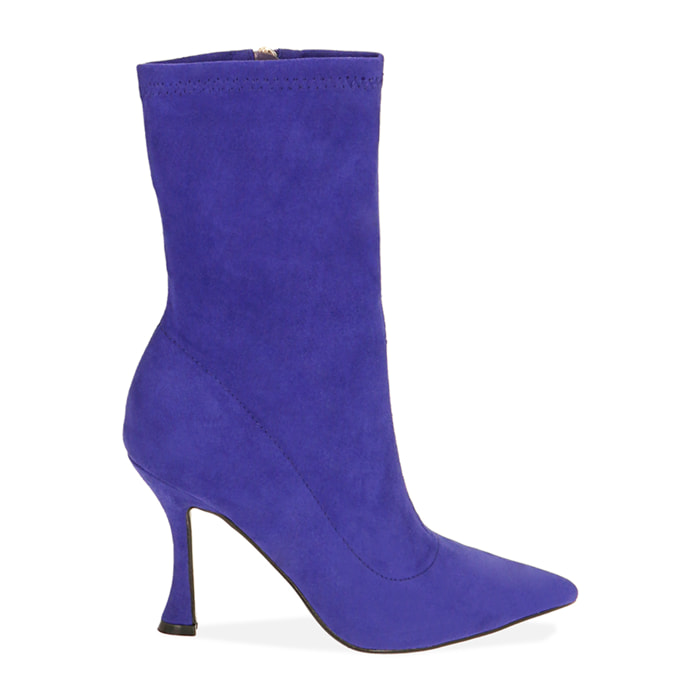 Ankle boots viola in microfibra, tacco sagomato 9,5 cm