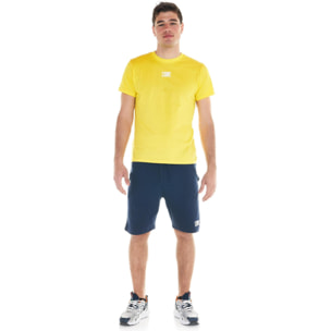 Completo set da uomo composto da t-shirt e pantaloncini Leone Basic