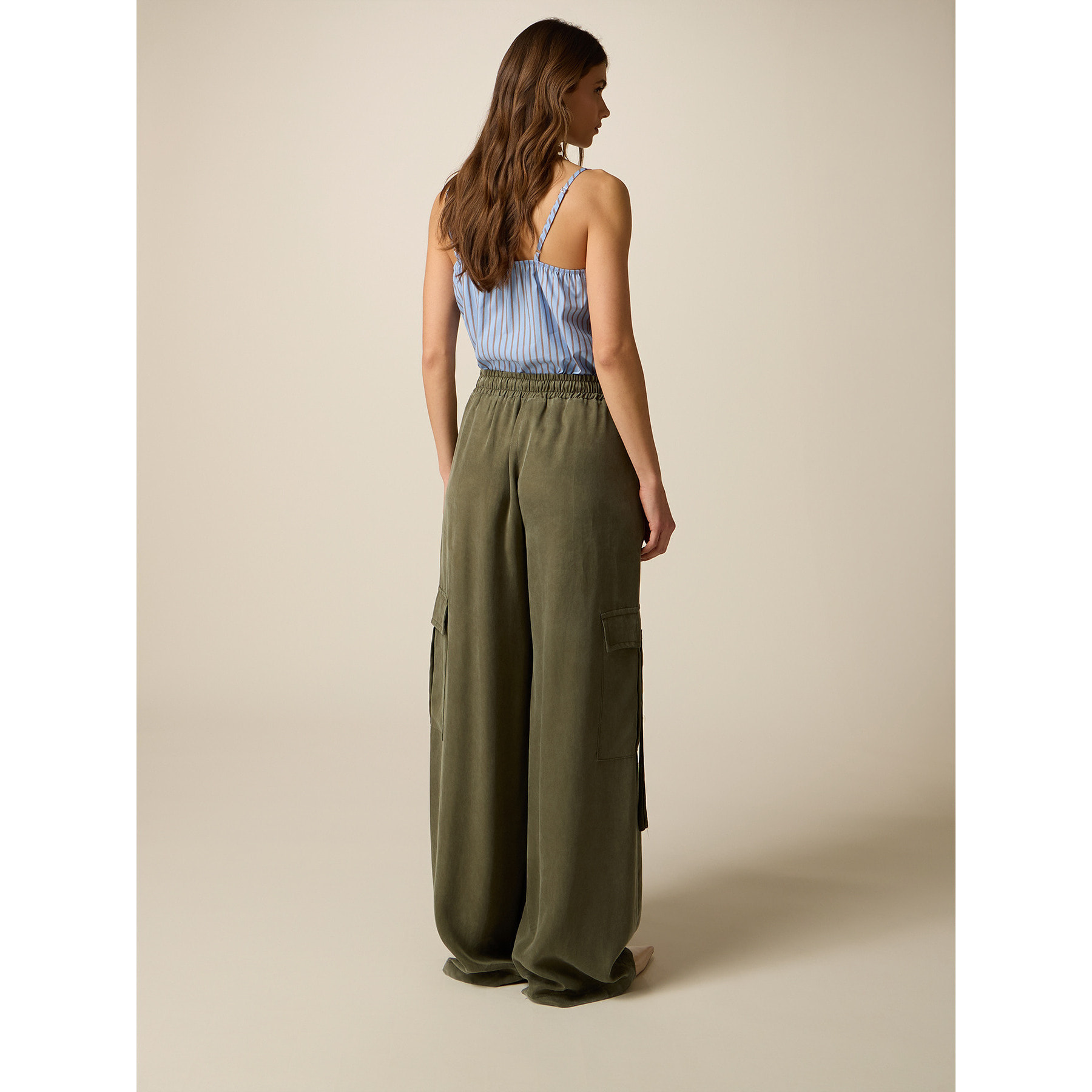 Oltre - Pantaloni cargo in tencel - Verde militare