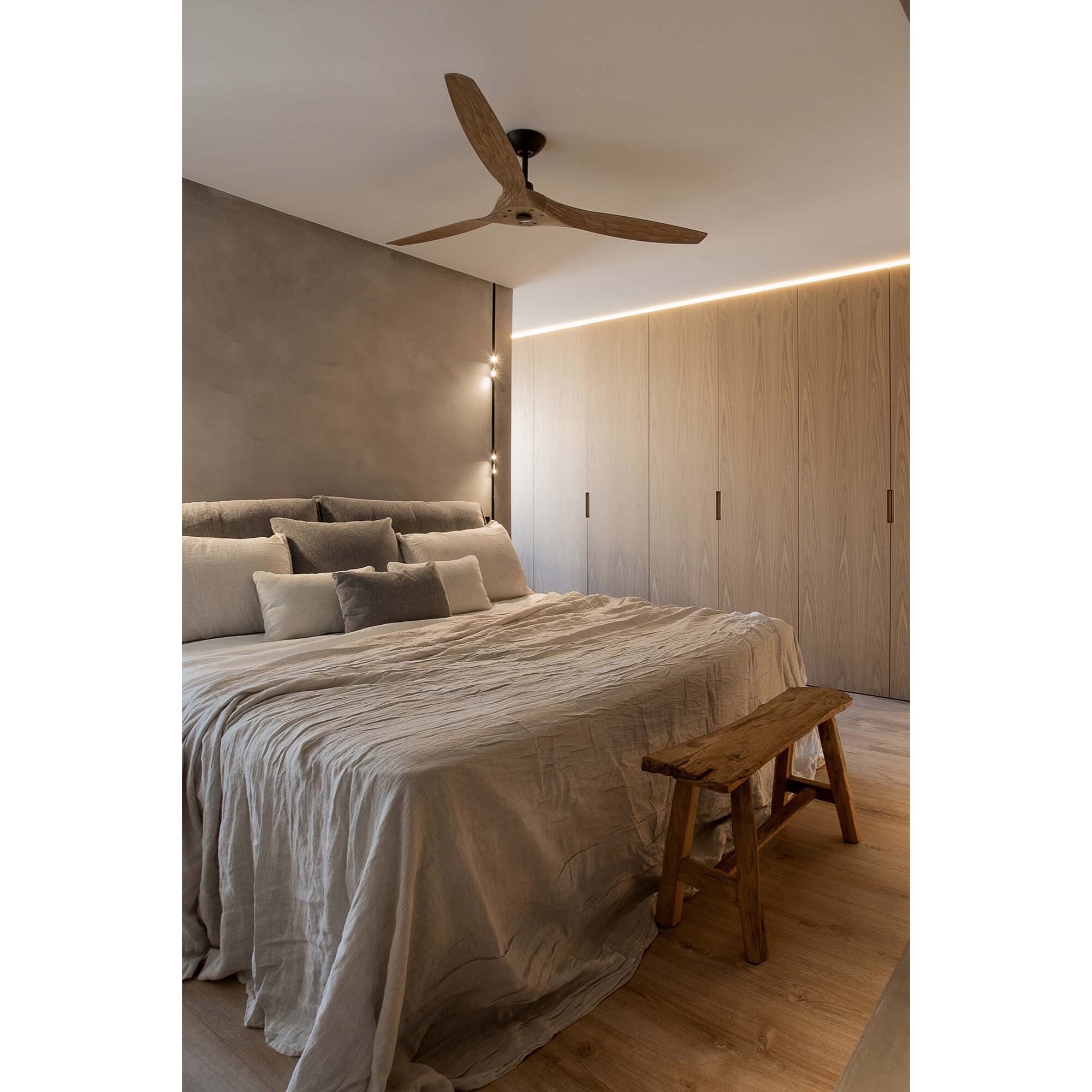 MOREA L Ventilateur marron clair DC