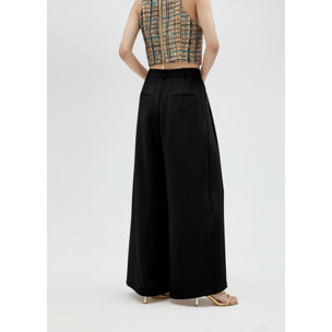 Pantaloni a palazzo con pinces