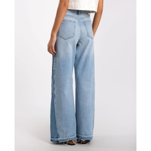 Jeans de mujer de corte wide leg con detalle en la pernera