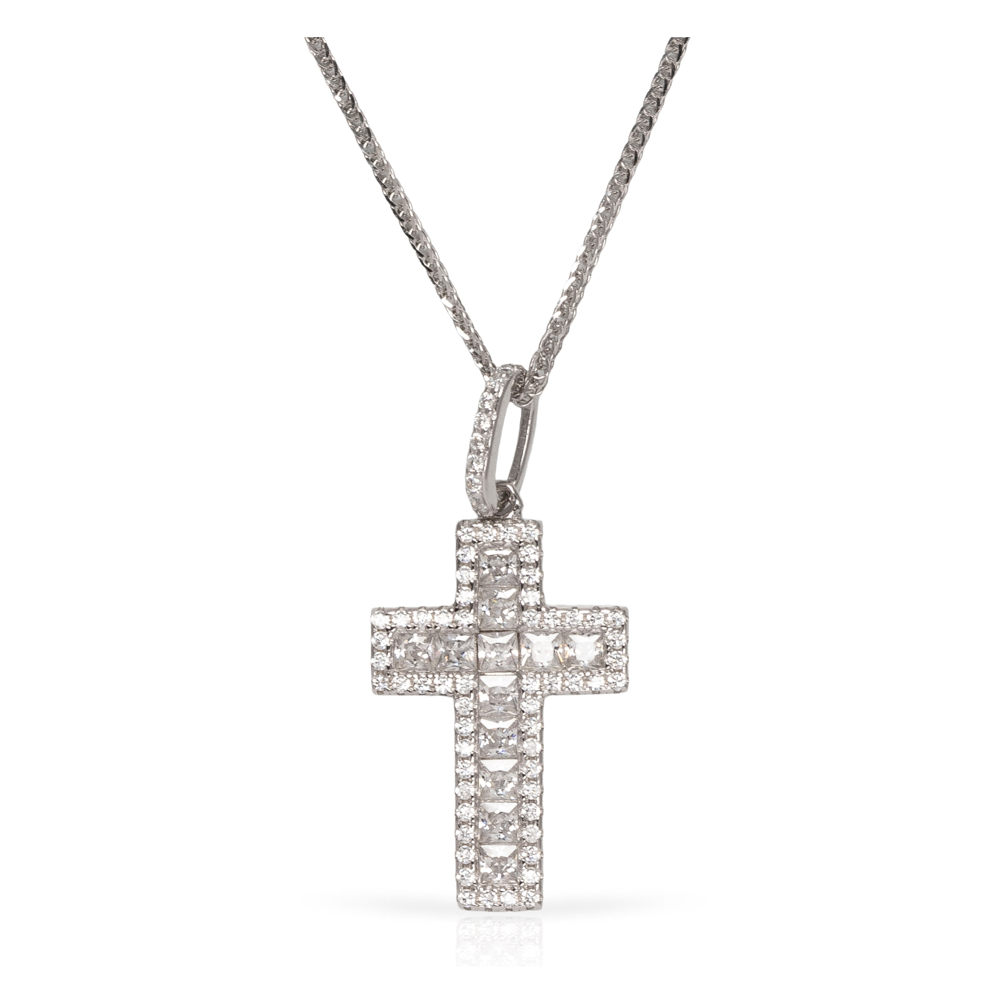 Collar de plata de ley 925 con colgante de cruz de plata adornada con circón brillante y cierre de resorte.
