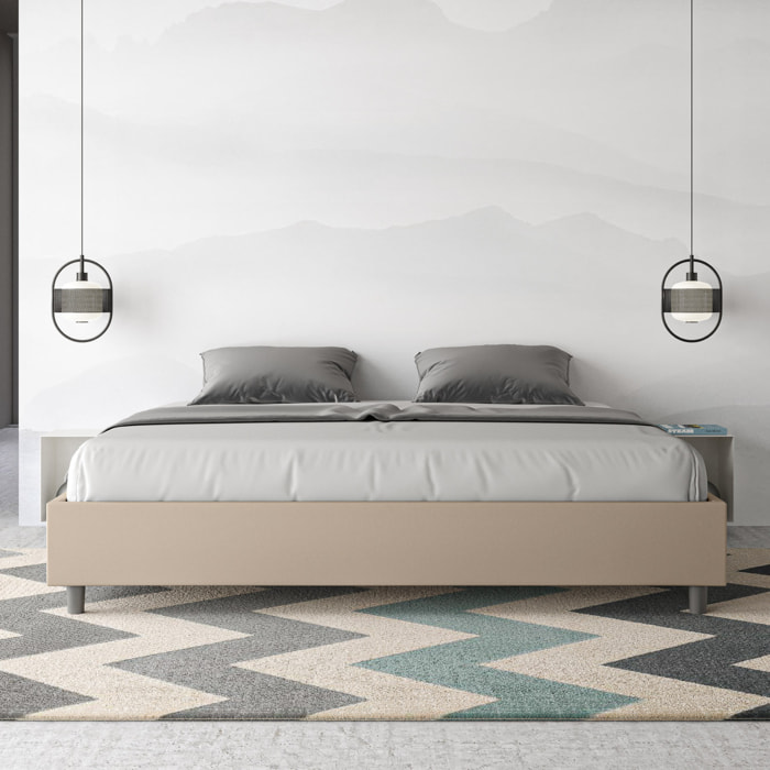 Cama con somier acolchada 180x200 cuero sintético gris paloma Azelia