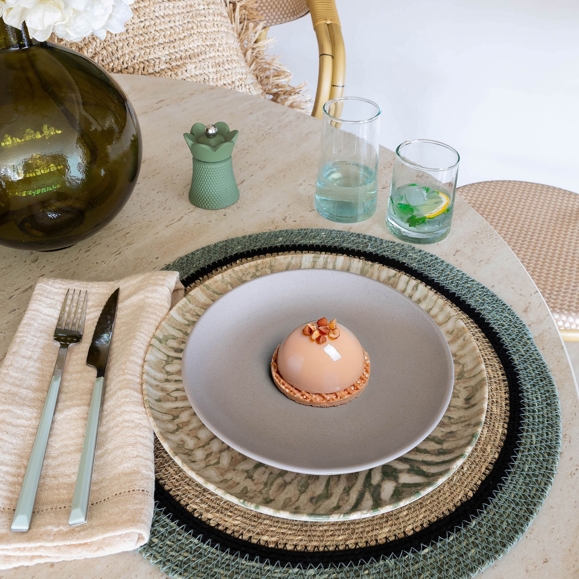 Lot de 6 assiettes à dessert gris en grès 20,5cm ARITA