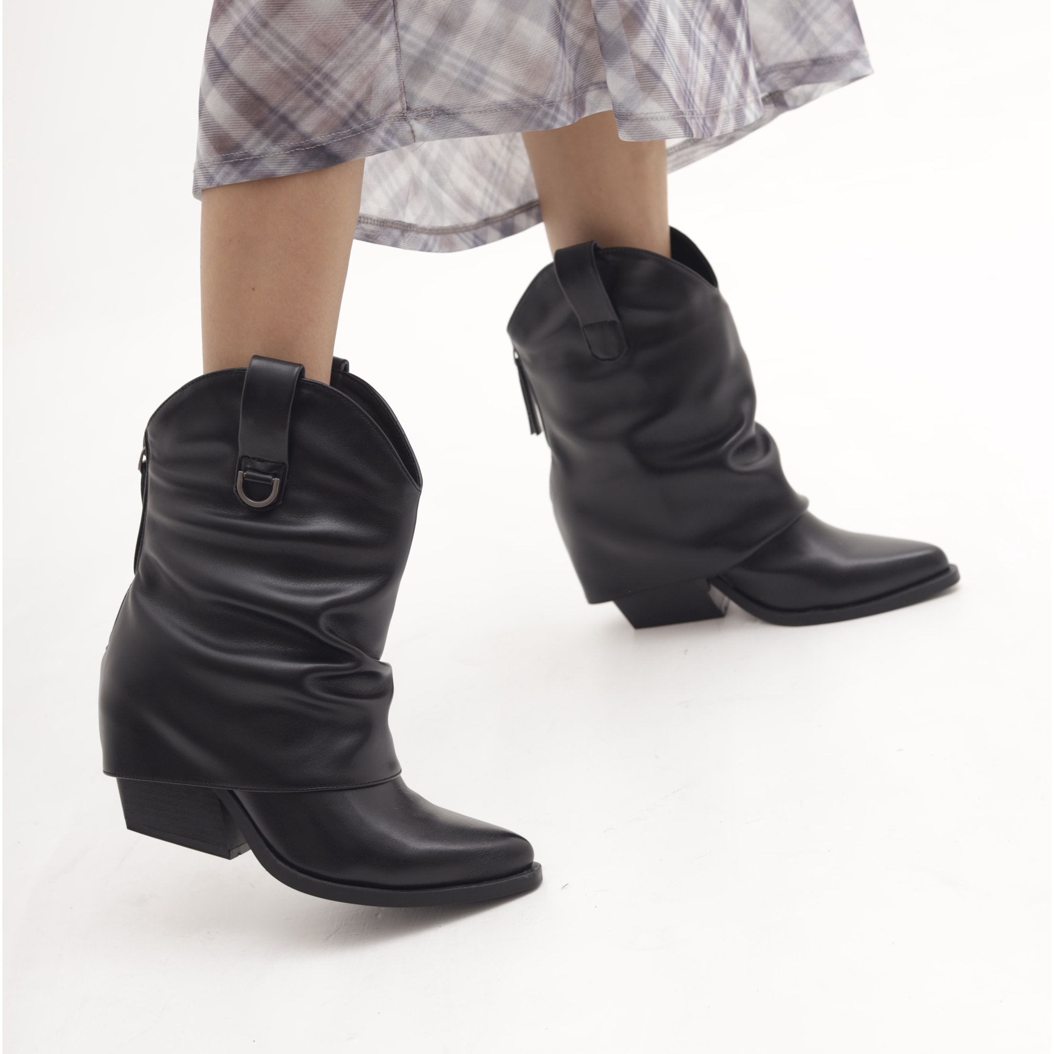 STIVALETTO TEXANO RISVOLTATO NERO