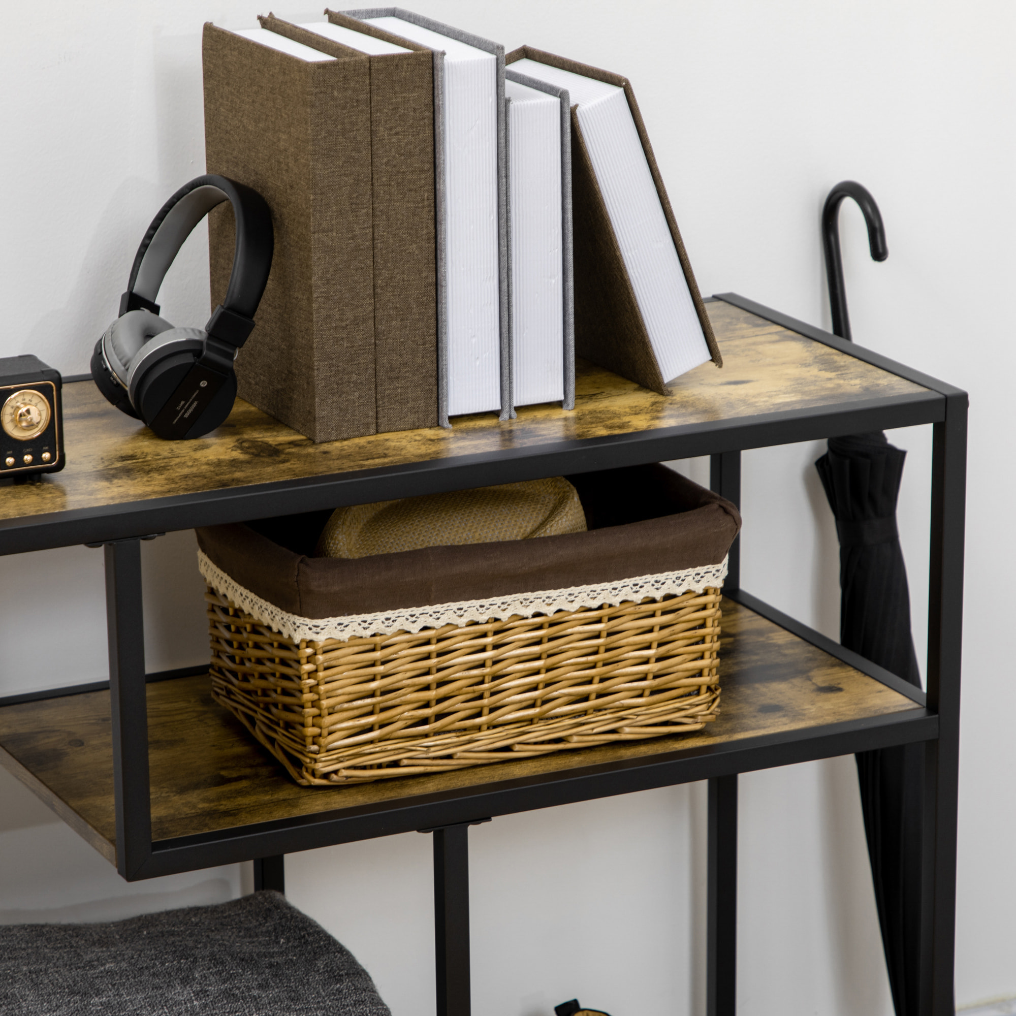 Console design industriel 4 étagères acier noir panneaux aspect bois vieilli