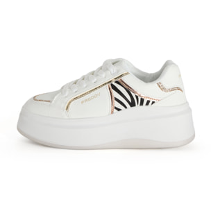 Sneakers in Similpelle con Dettagli Glitter e Animalier