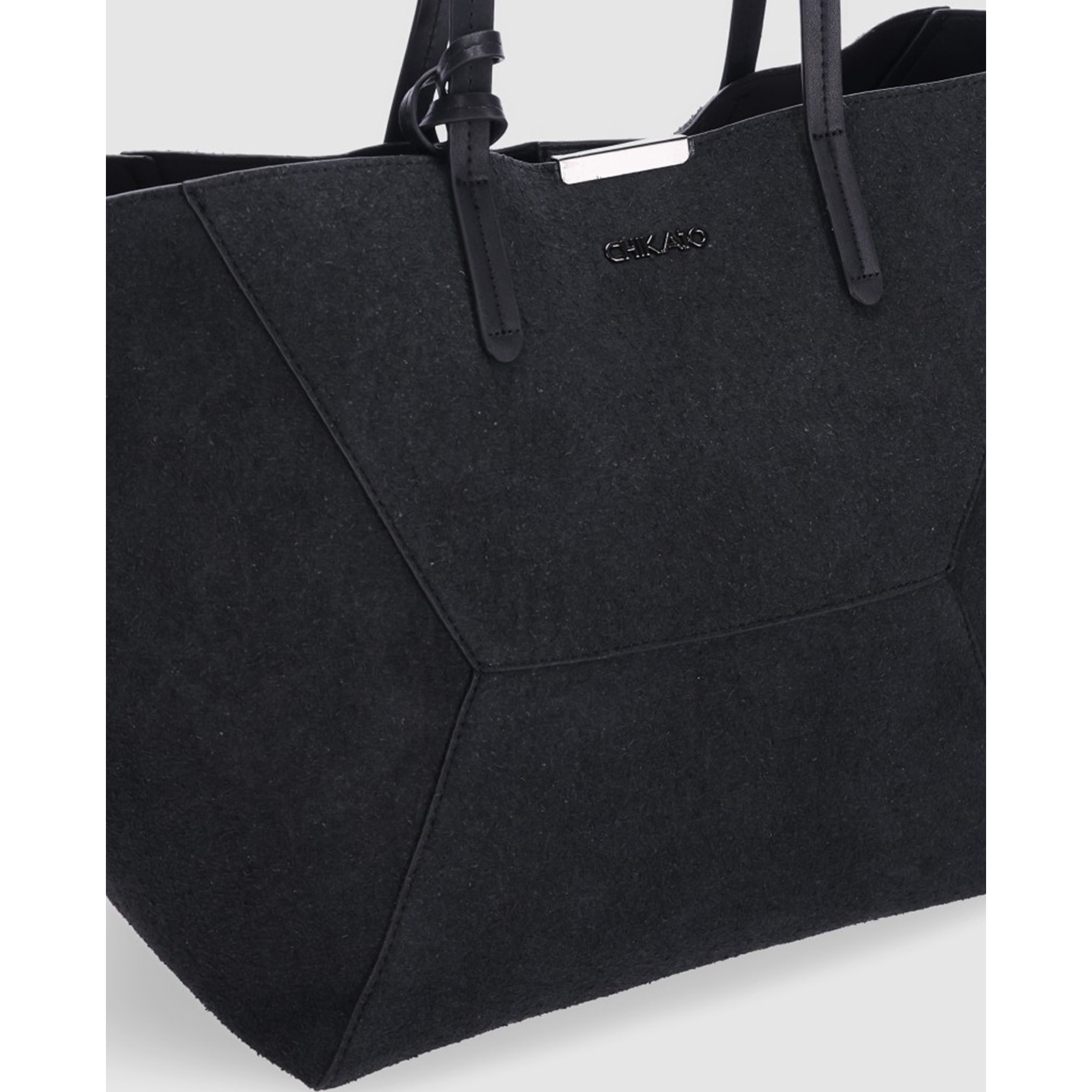 Bolso - Negro - Medida: 48 cm x 31 cm x 19 cm