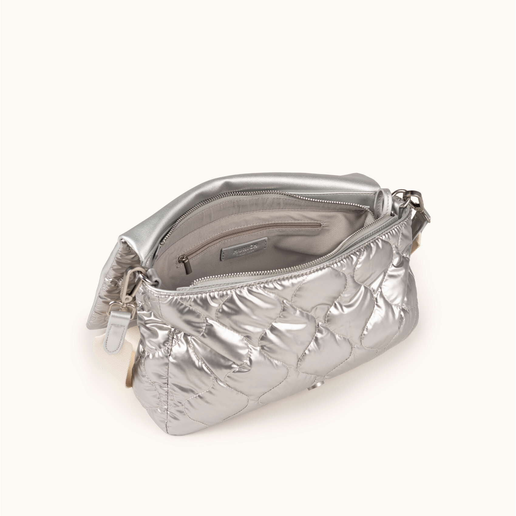 COVER FW25 CROSSBODY MESSENGER C/SILVER