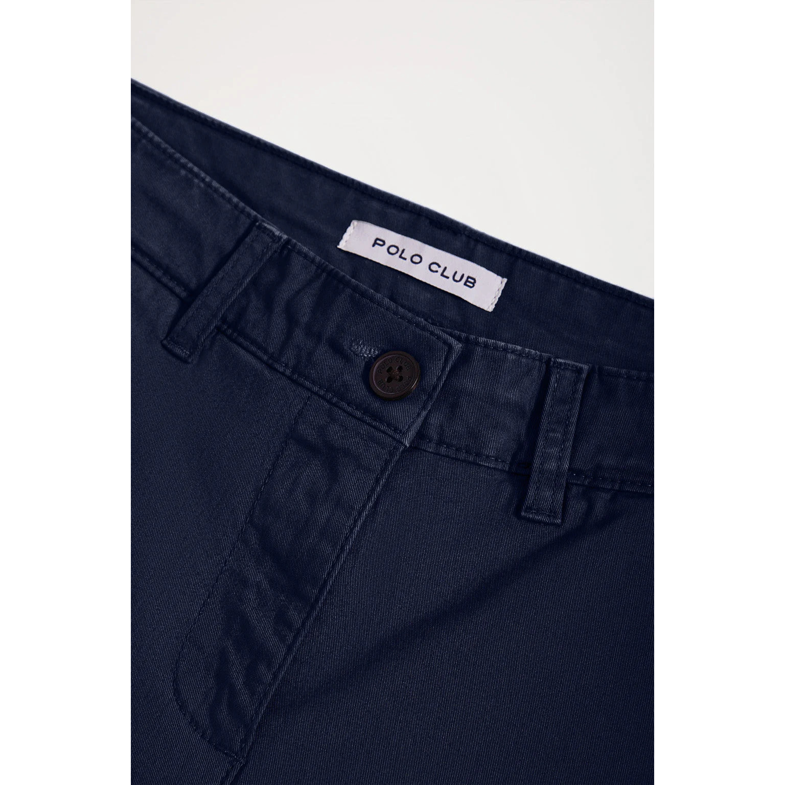 Pantaloni chino slim fit blu scuro con particolare Polo Club