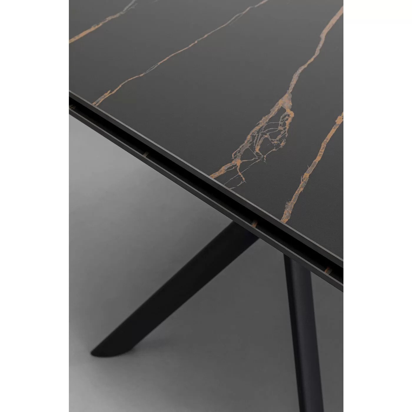 Table à rallonges Xenia 200x80cm noire Kare Design