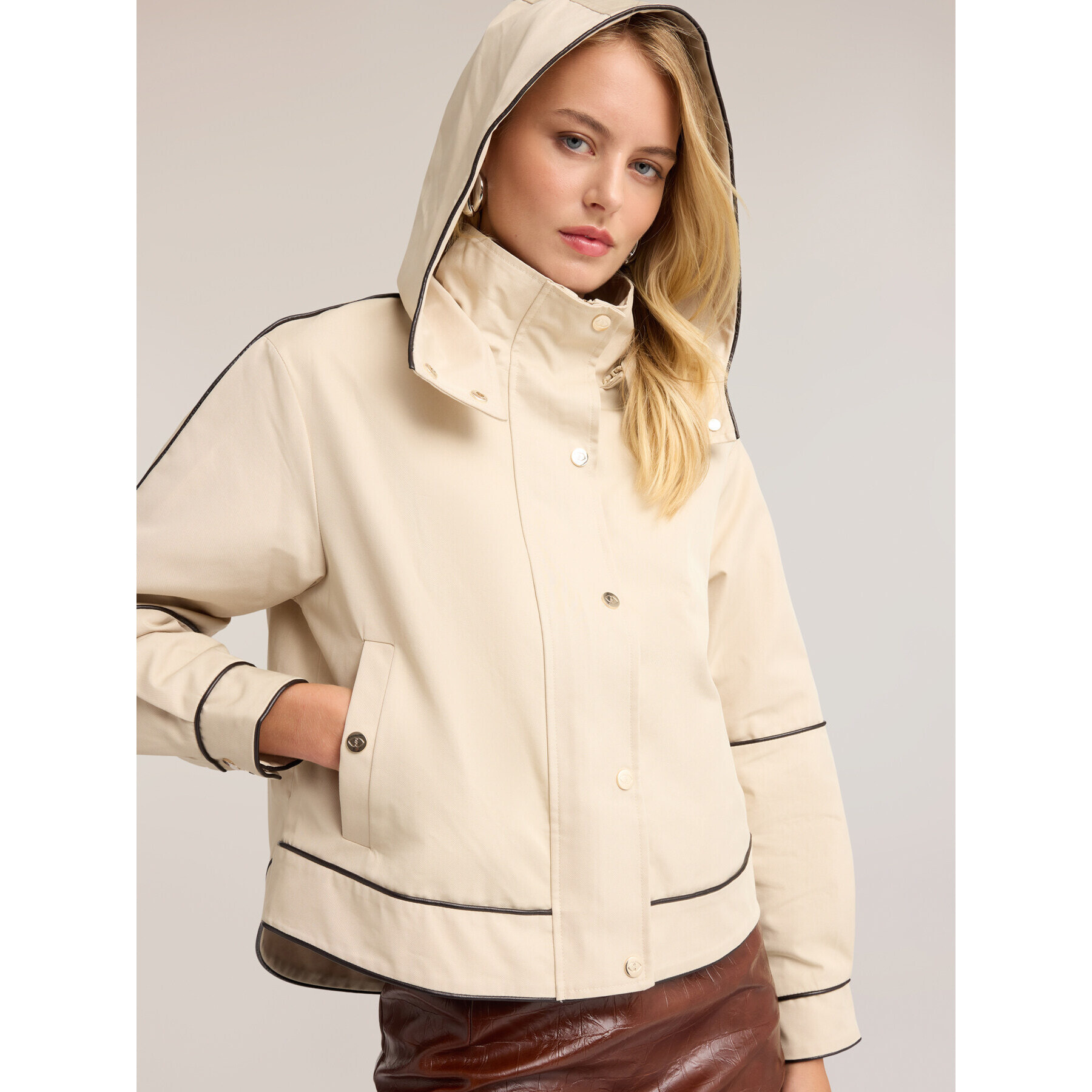 Motivi - Parka corto en algodón técnico - Beige