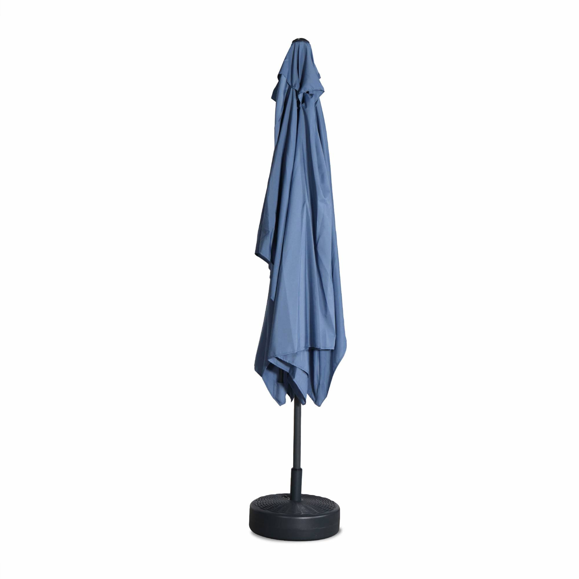 Parasol droit rectangulaire 2x3m - Touquet bleu grisé - mât central en aluminium orientable et manivelle d'ouverture