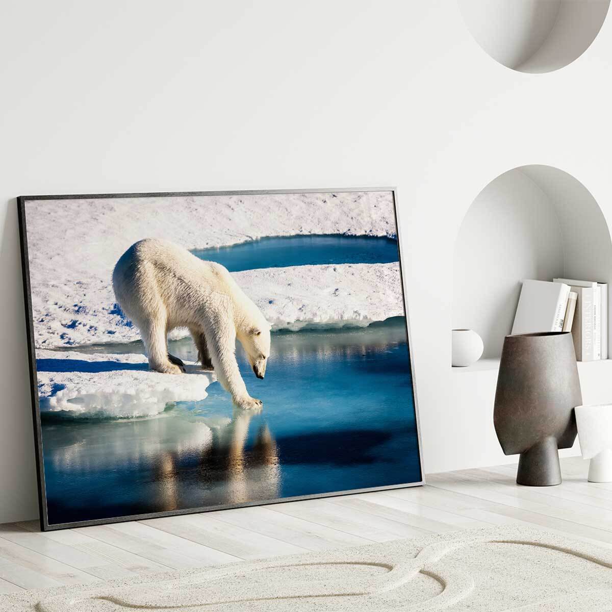Affiche encadrée ours polaire sur la banquise Affiche + cadre en métal - Noir