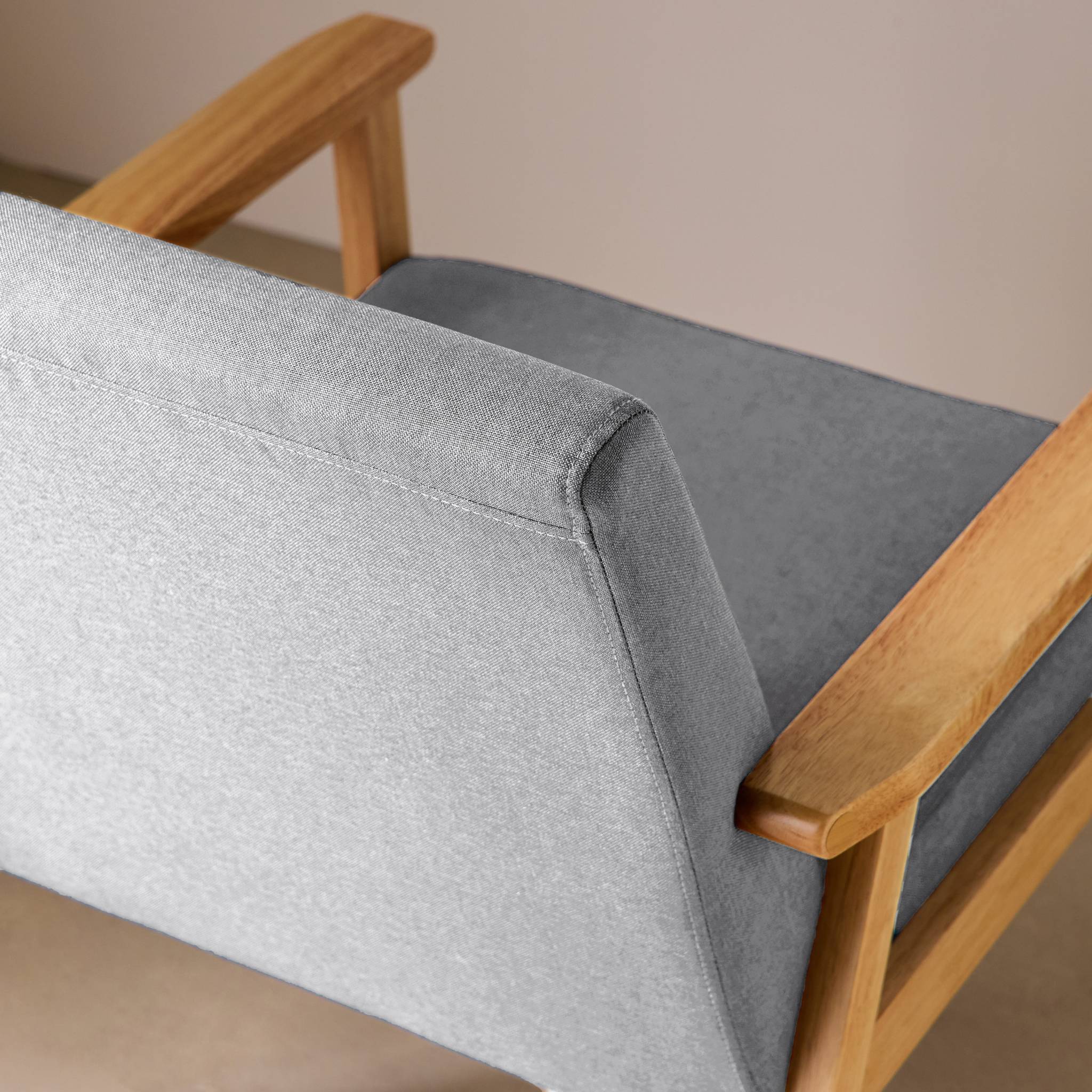 Fauteuil scandinave bois de peuplier, d'hévéa et tissu ISAK