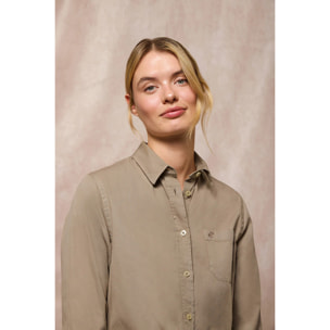 Camisa Simona color camel con monograma bordado PC