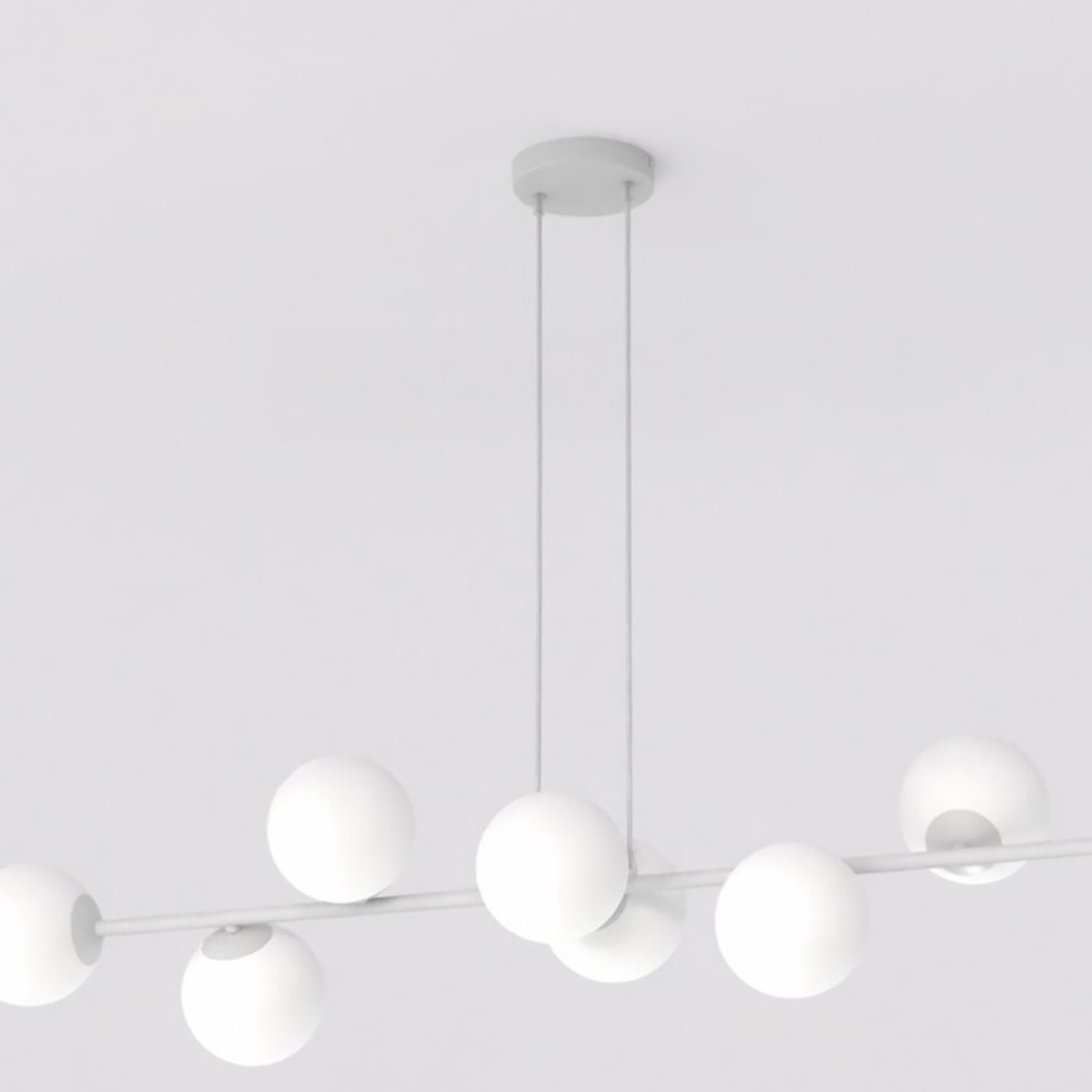 Lampada a sospensione Magnus in acciaio grigio e vetro opalino