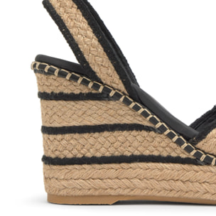 Alpargata Cova cuña forrada en yute trenzado con hebilla y escote en V