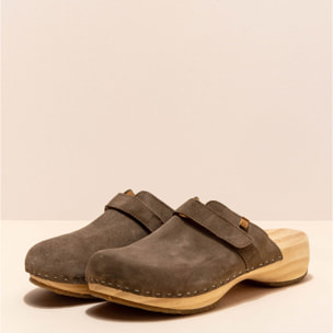 Zuecos N5834 LUX SUEDE LAND / SHOKUNIN color Land