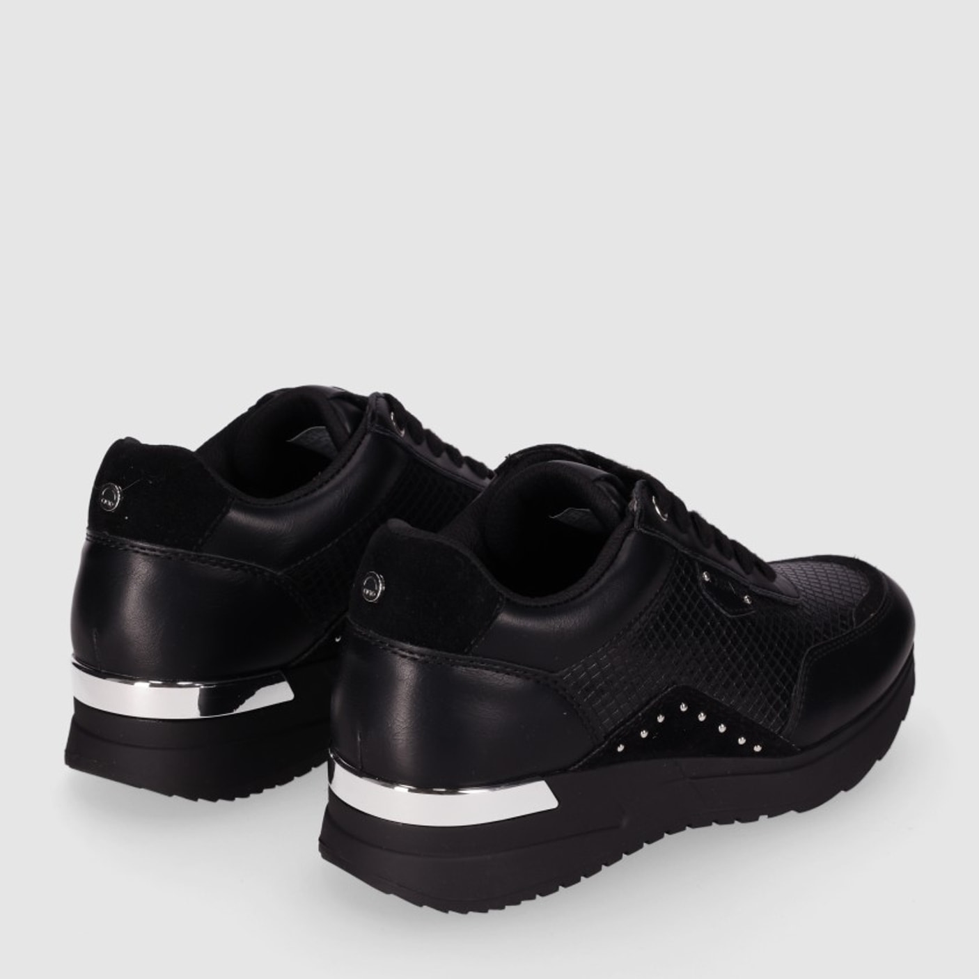 Deportivos - Negro - Tacón: Bajo