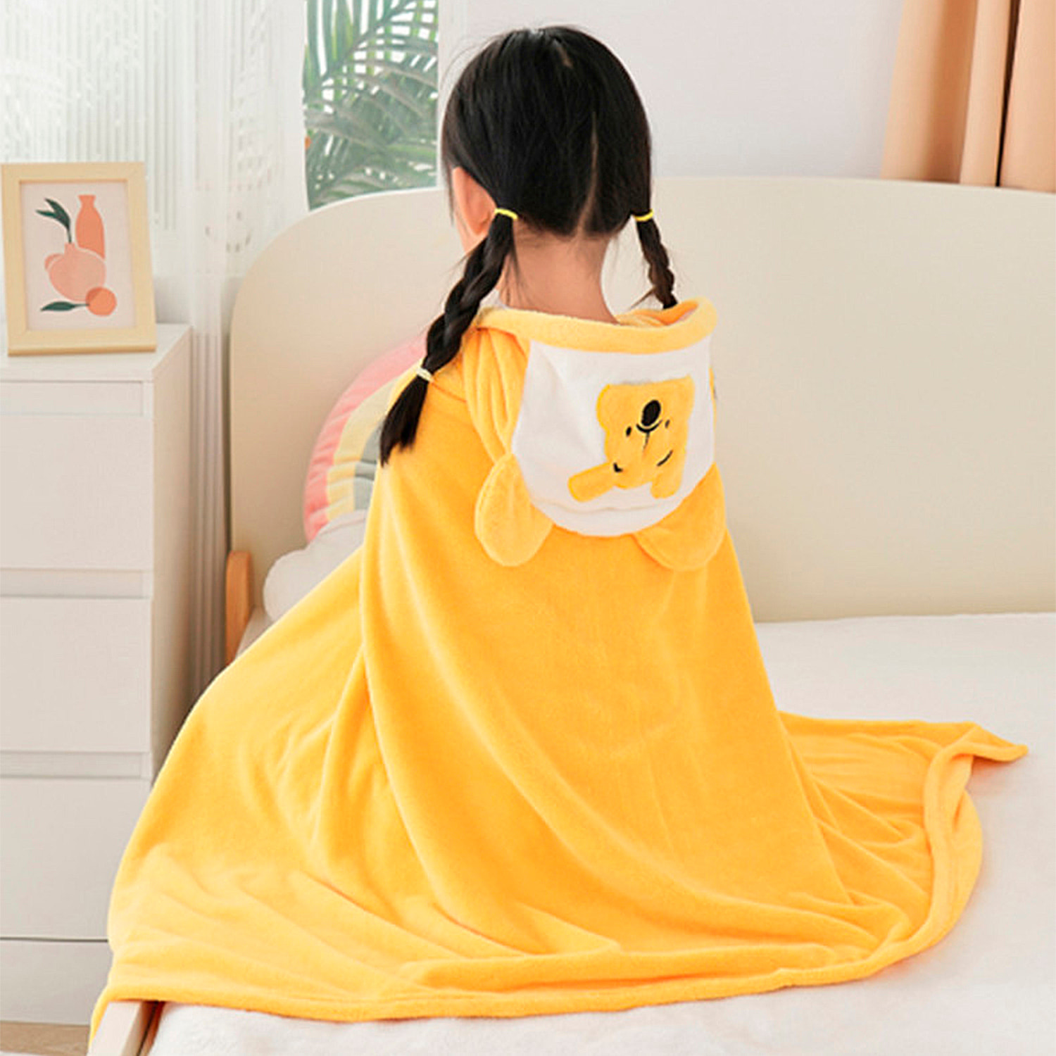 Bata manta infantil con capucha diseño elefante. 70x140 cm.