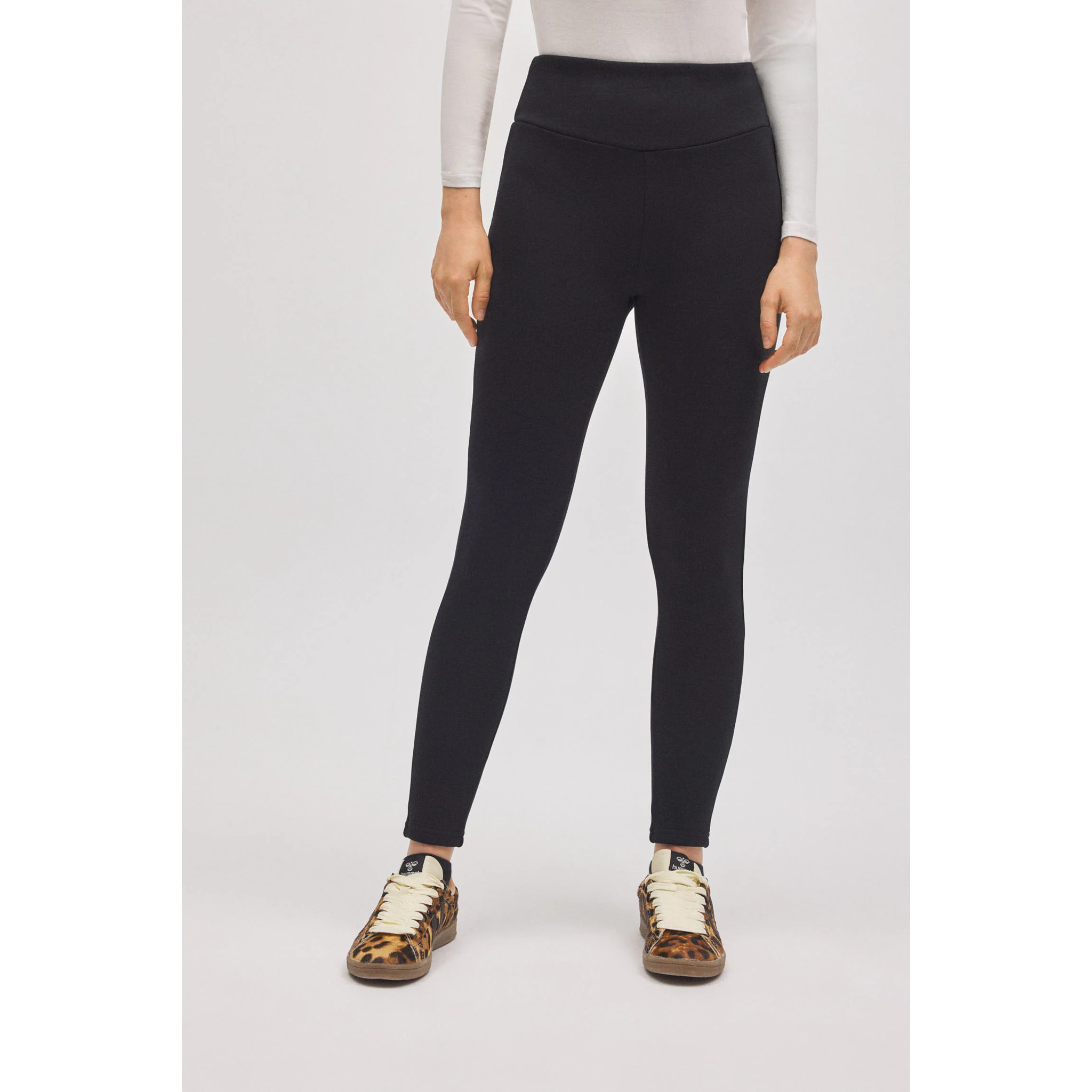 Comodi leggings termici in pile nero