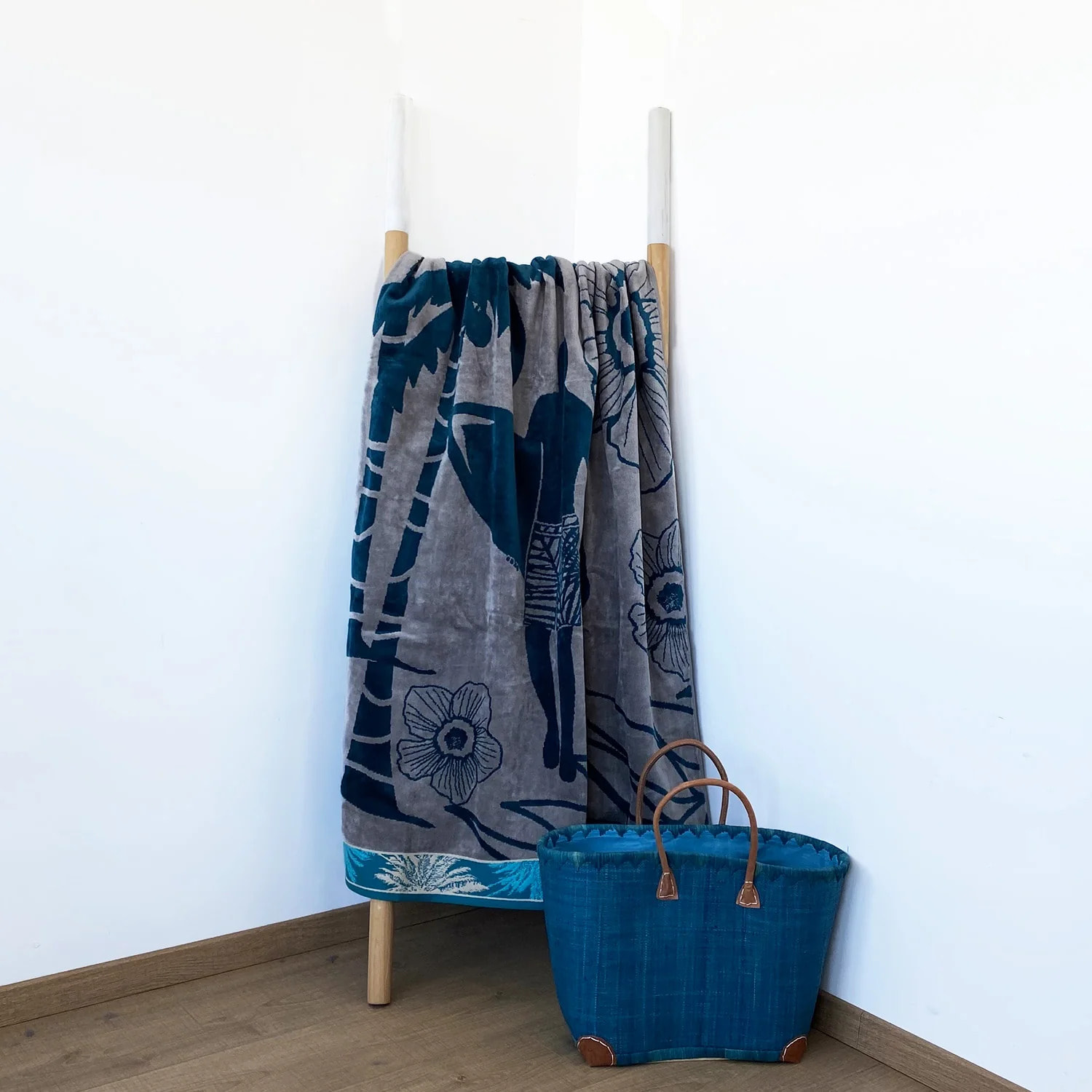 Serviette de plage éponge velours Jacquard - Dixon - 100x175cm - 470g/m²