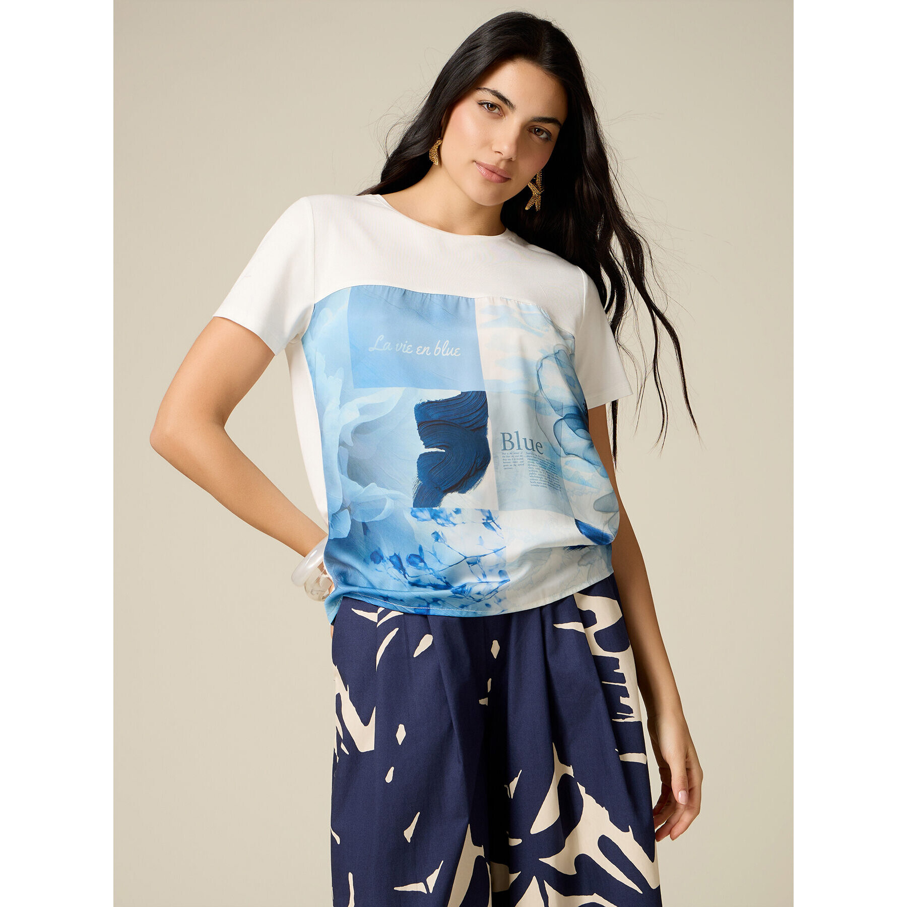 Oltre - Camiseta con inserto de raso estampado - Azul