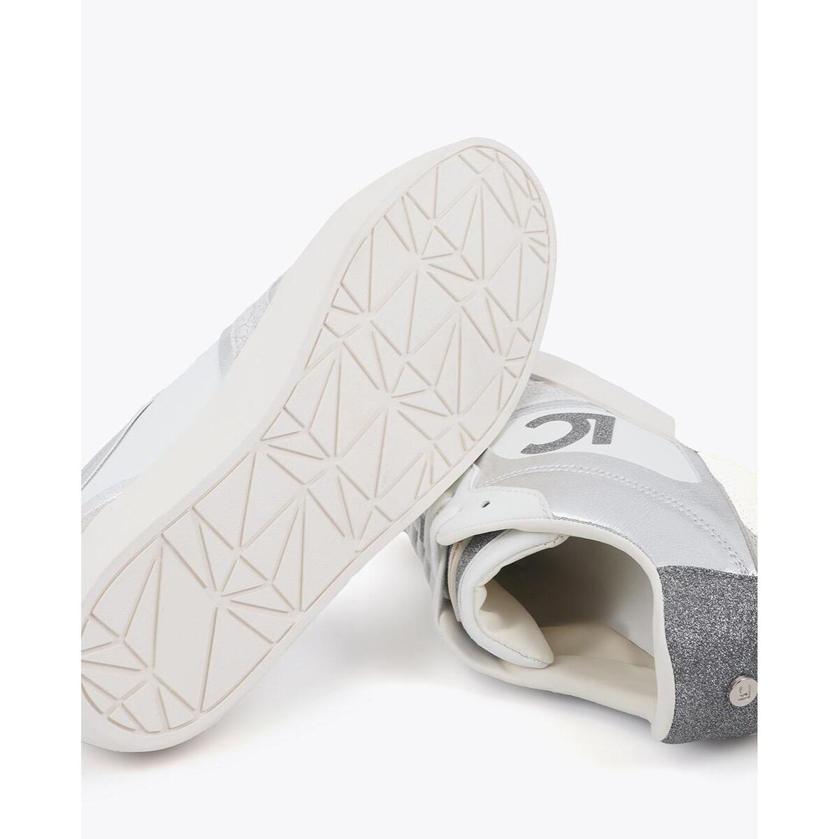 Scarpa sportiva con zeppa interna in tessuti abbinati e dettagli in pelle