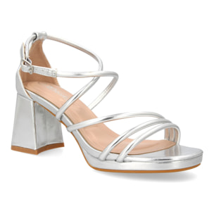 Sandalia de tacón con tiras finas para mujer