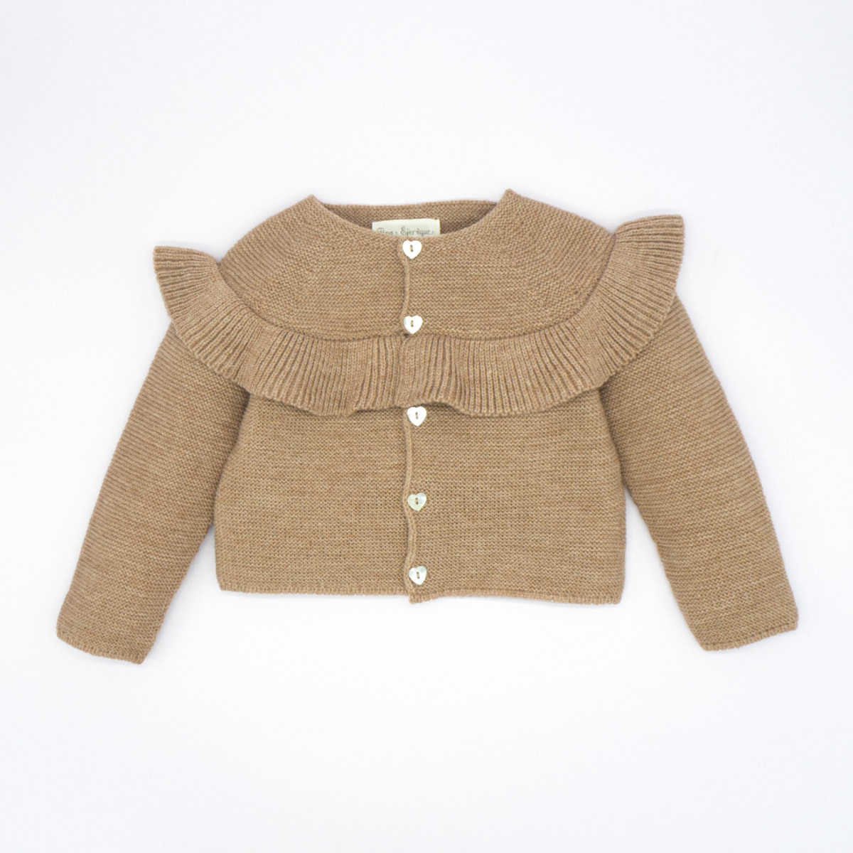 CHAQUETA VOLANTE BOTONES CORAZÓN CAMEL