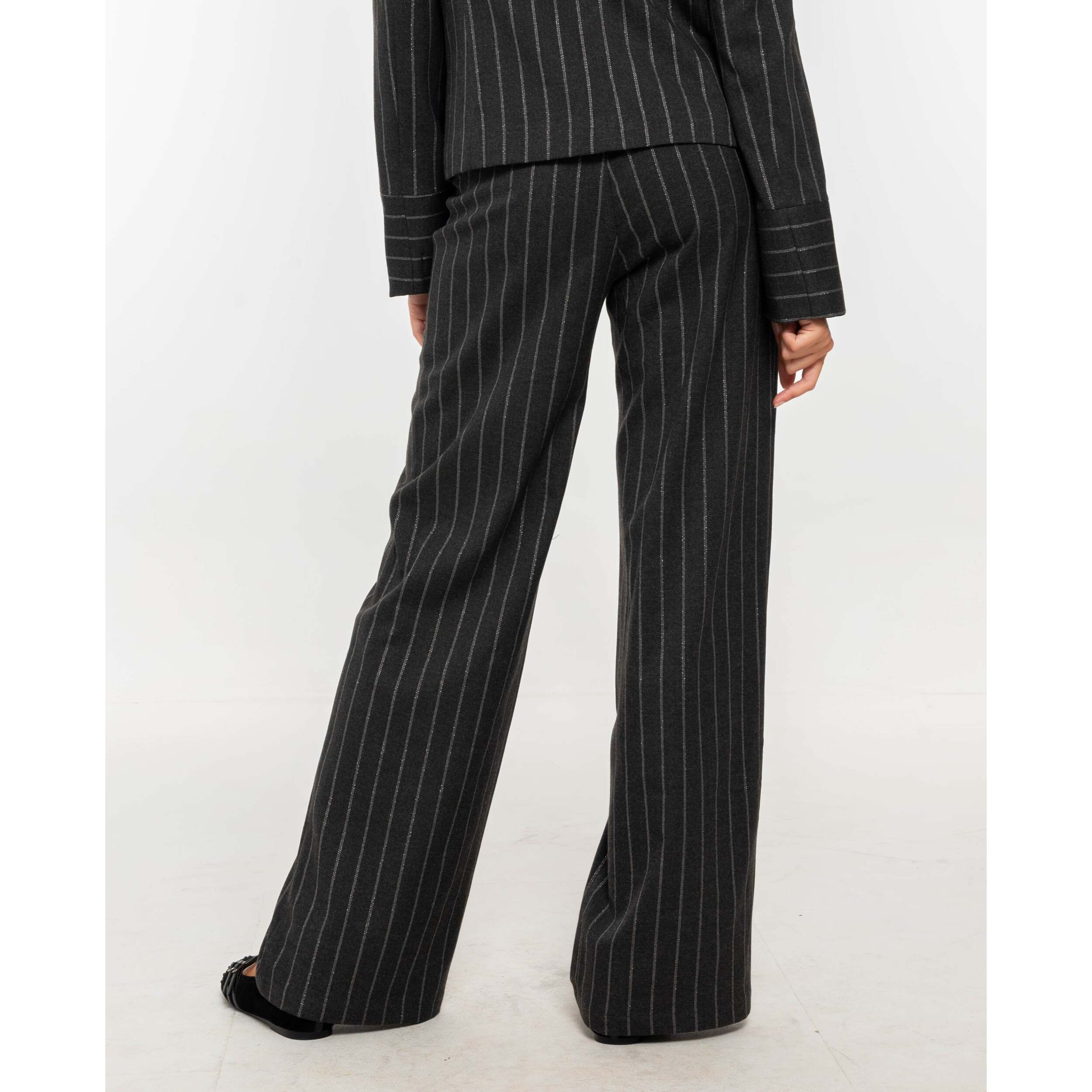 Pantalón de traje con raya diplomática en lurex de mujer