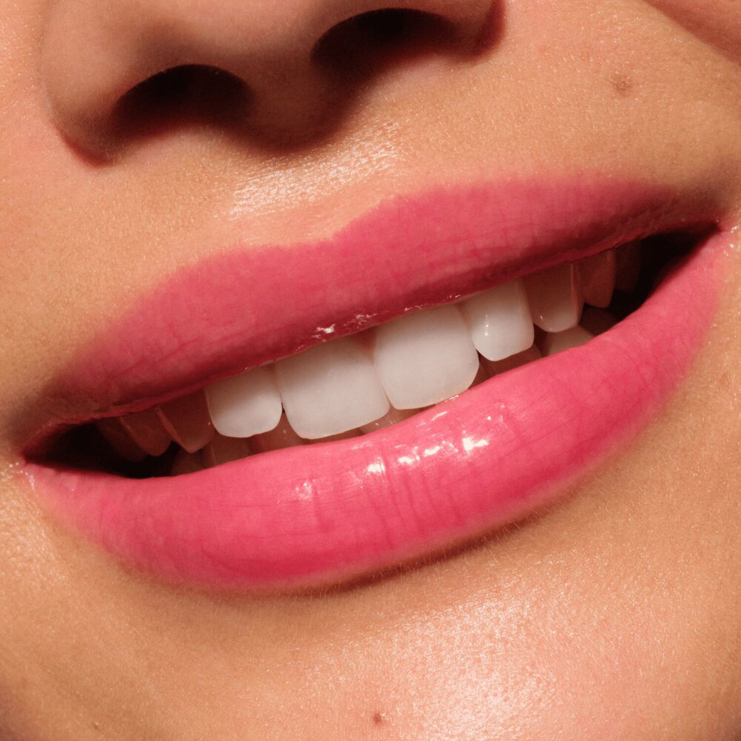 Butter Drippin' Glossy Lip Balm - Baume à Lèvres Brillant Hydratant