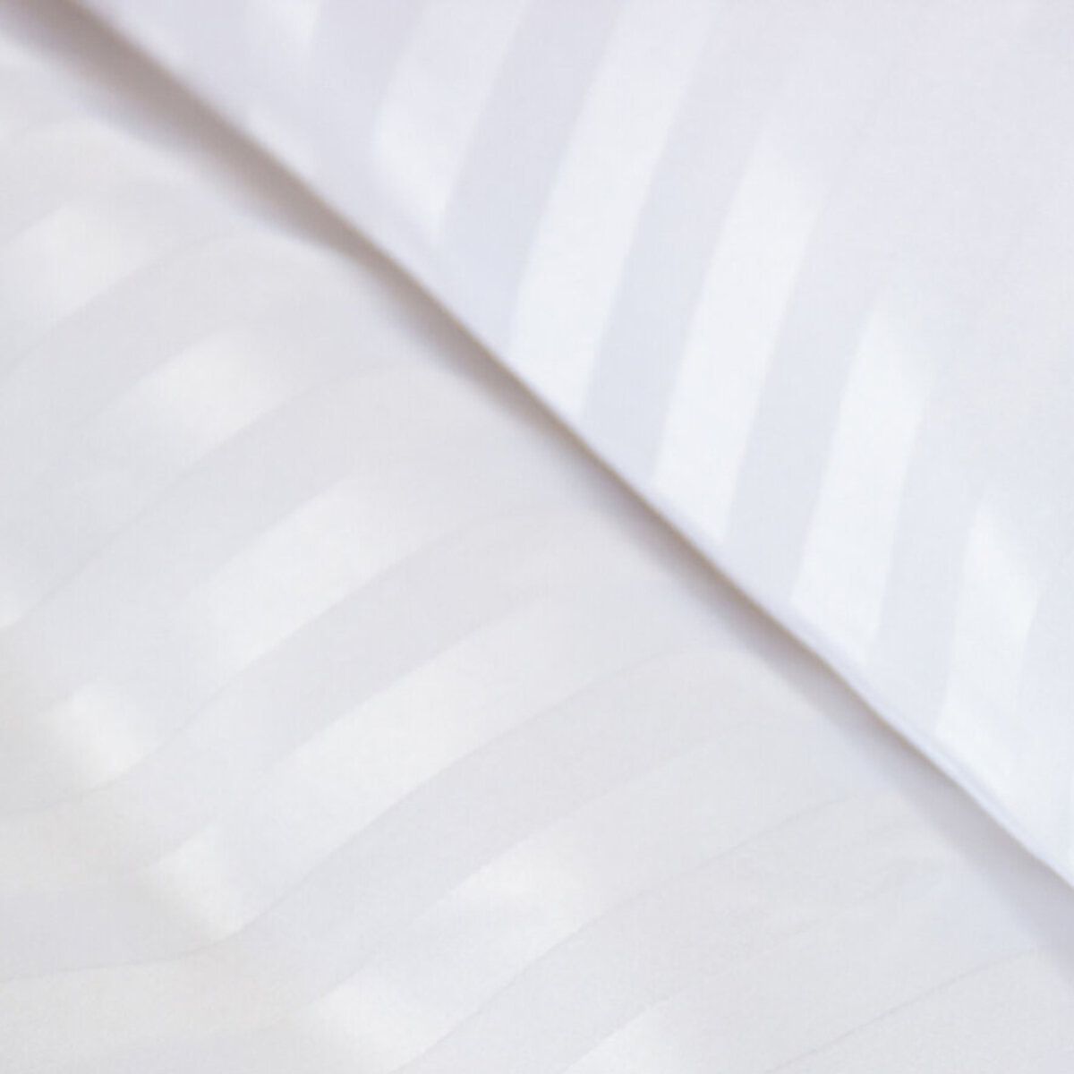 Parure housse de couette 3pcs 100% microfibre_blanc 260x240 cm