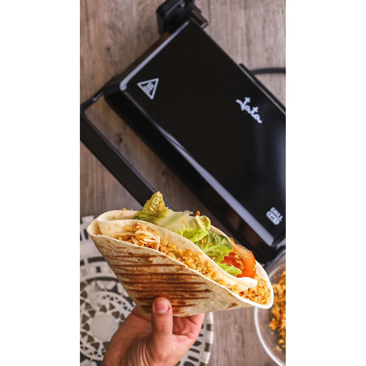 Parrilla eléctrica grill JATA GR266 con placas mixtas (27 x 14 cm) antiadherentes. 1000 W