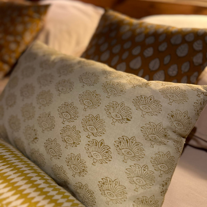 Coussin en coton beige 30x50cm KOCHI