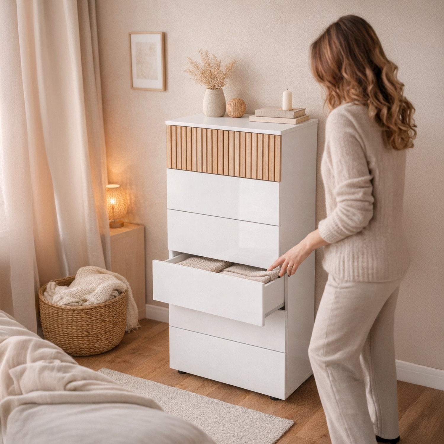 Comò Settimino 5 Cassetti Settimanale Alto Salvaspazio Mobile Mobiletto Cassettiera Camera da Letto Ingresso 109 x 61 x 40 Cm Bianco E Rovere Listato