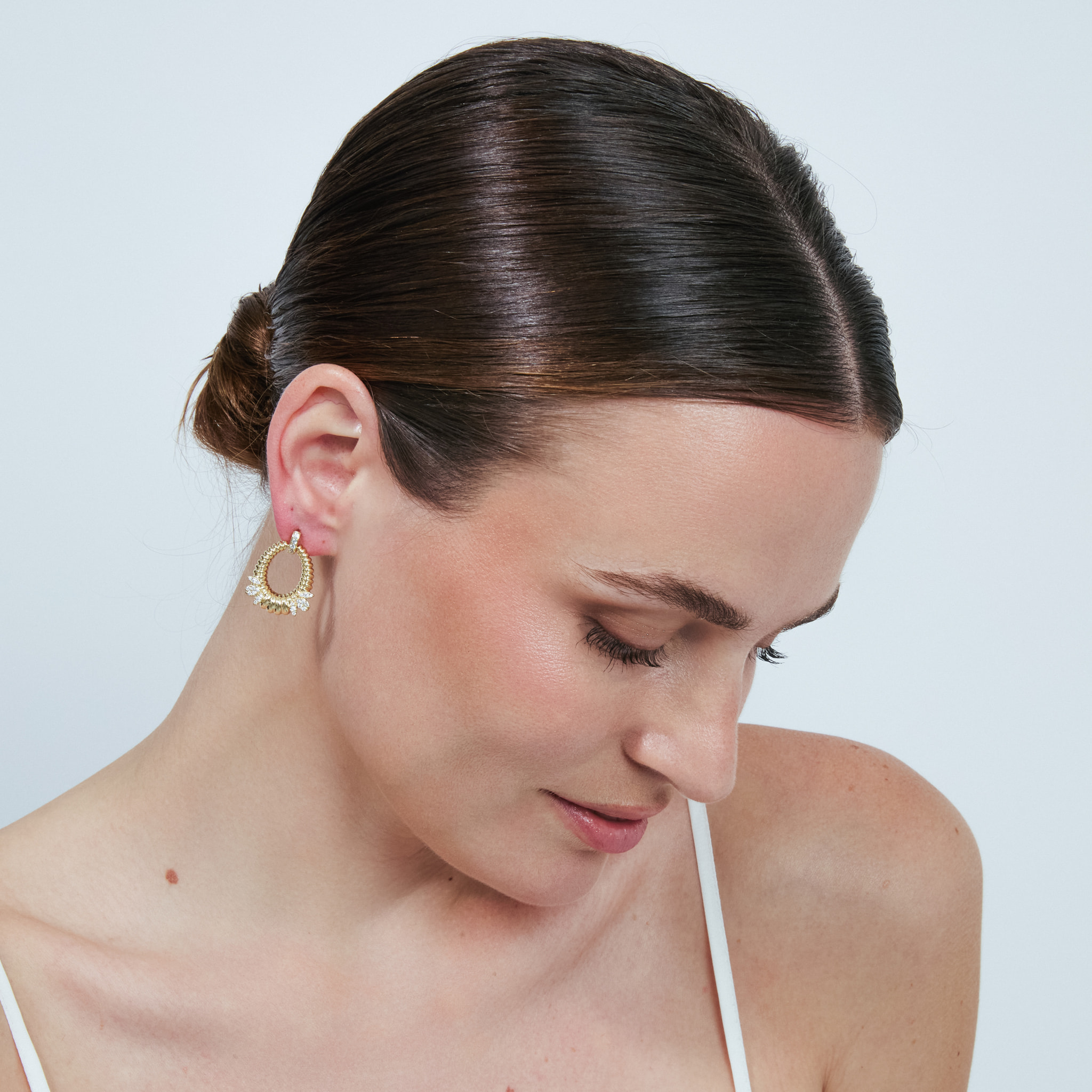 Pendientes Mame acabado oro amarillo 18k