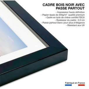 Affiche nature's awakening Affiche sous cadre noir
