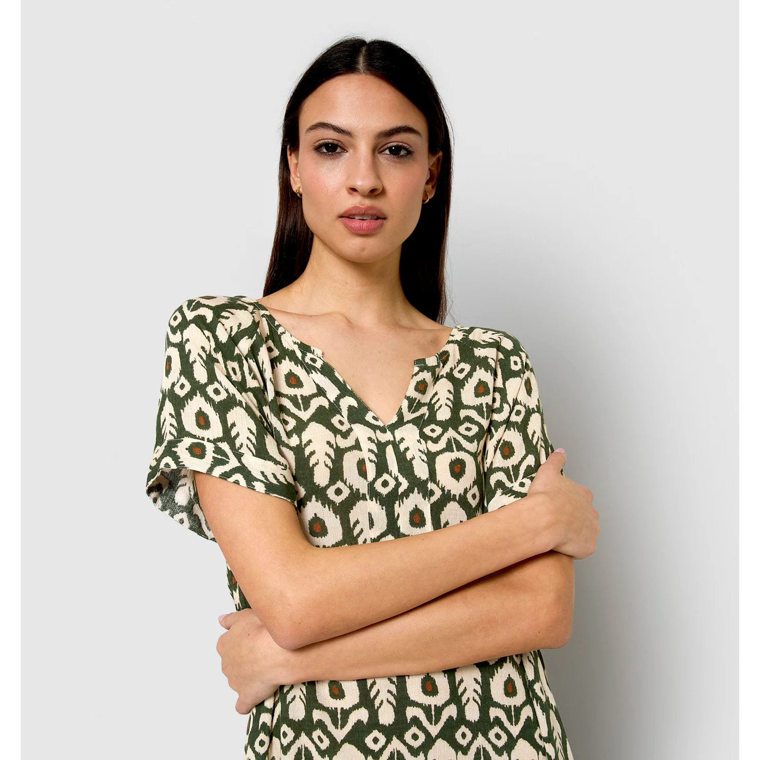 Vestido corto bambula detalles plisados kaia vercacería