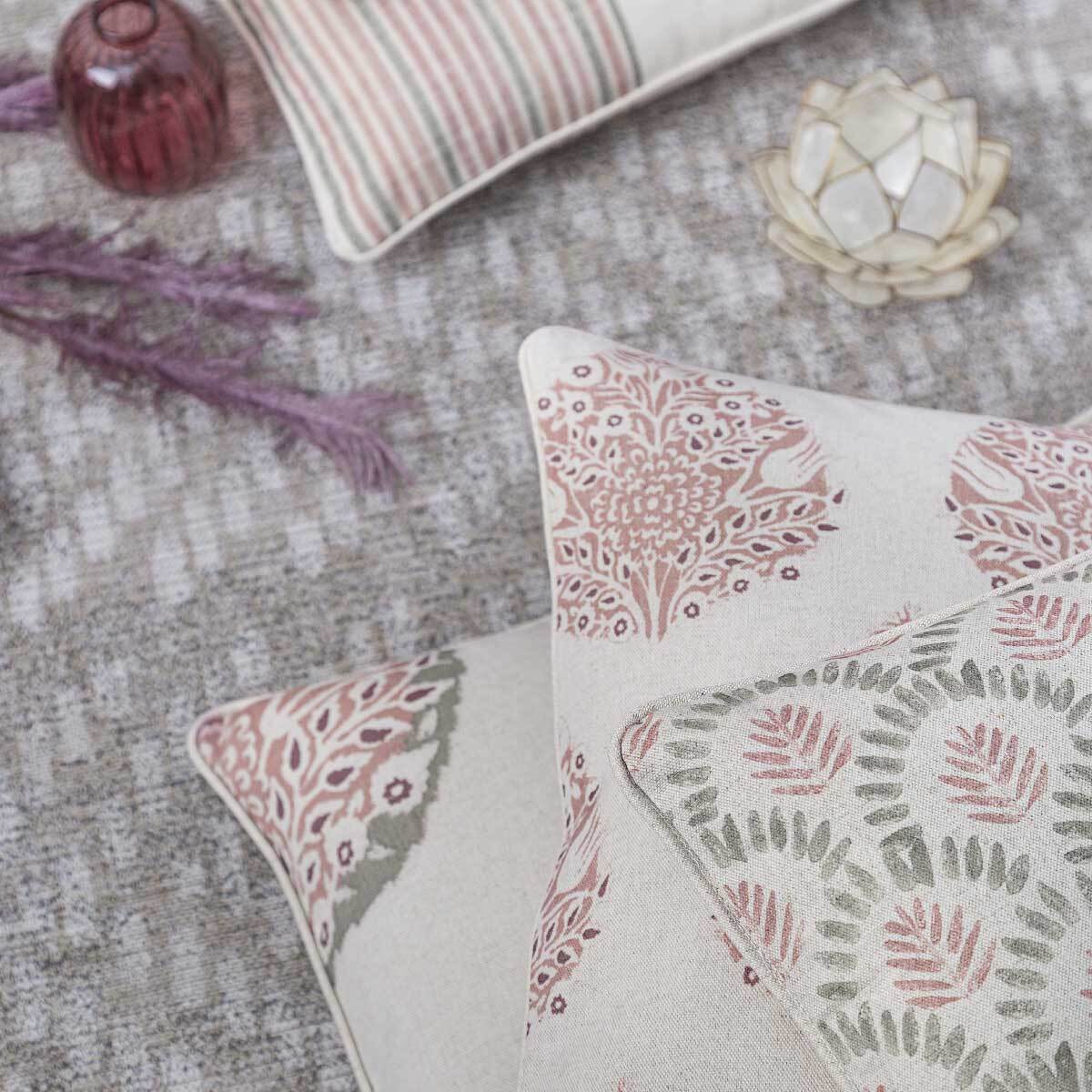 2 Fundas de cojín de algodón BLUE LEAF C 50x50 cm . Disponible en varios colores.