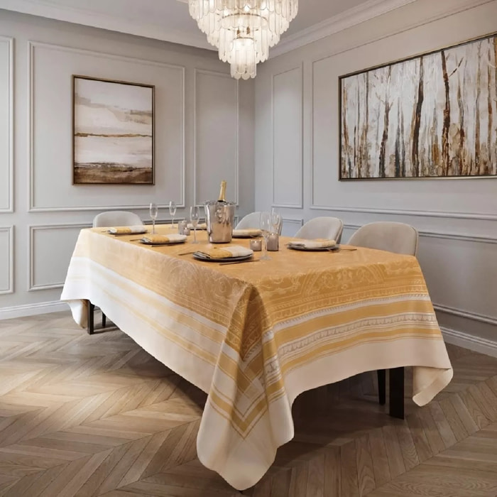 Nappe anti tache coton mélangé motif jacquard Galerie royale reflets d or