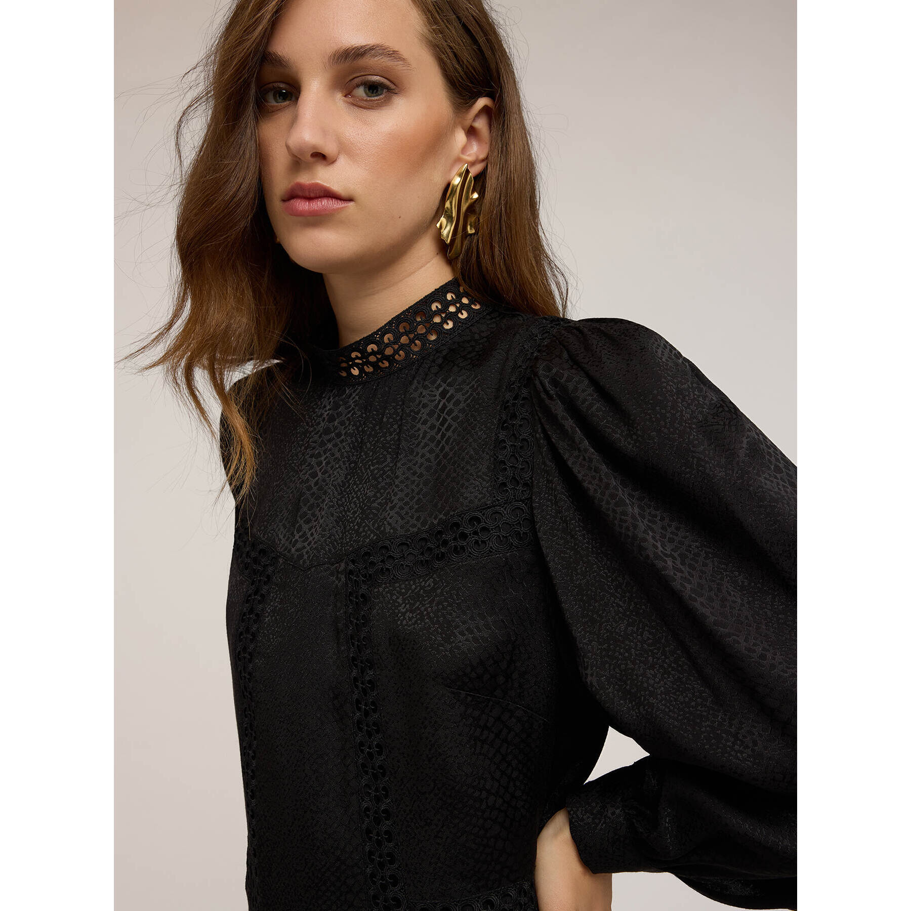 Motivi - Vestito jacquard con collo alto - Nero