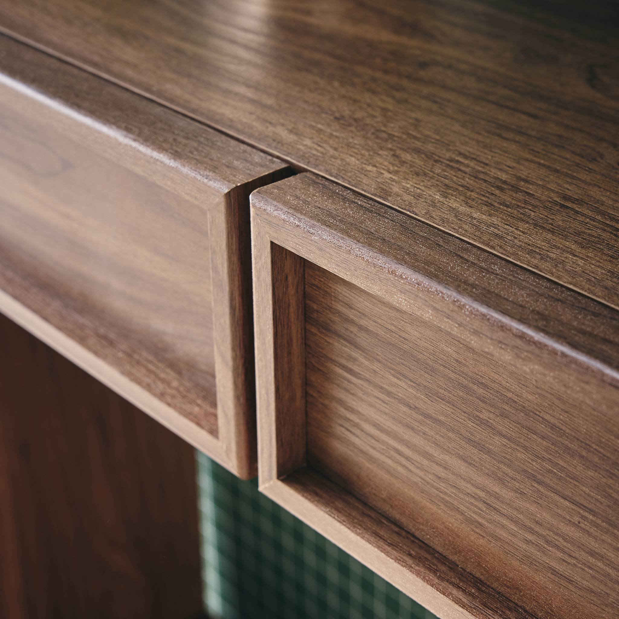 Console effet bois noyer 2 tiroirs et étagère - L 100 x P 33 x H 78cm - Kuba