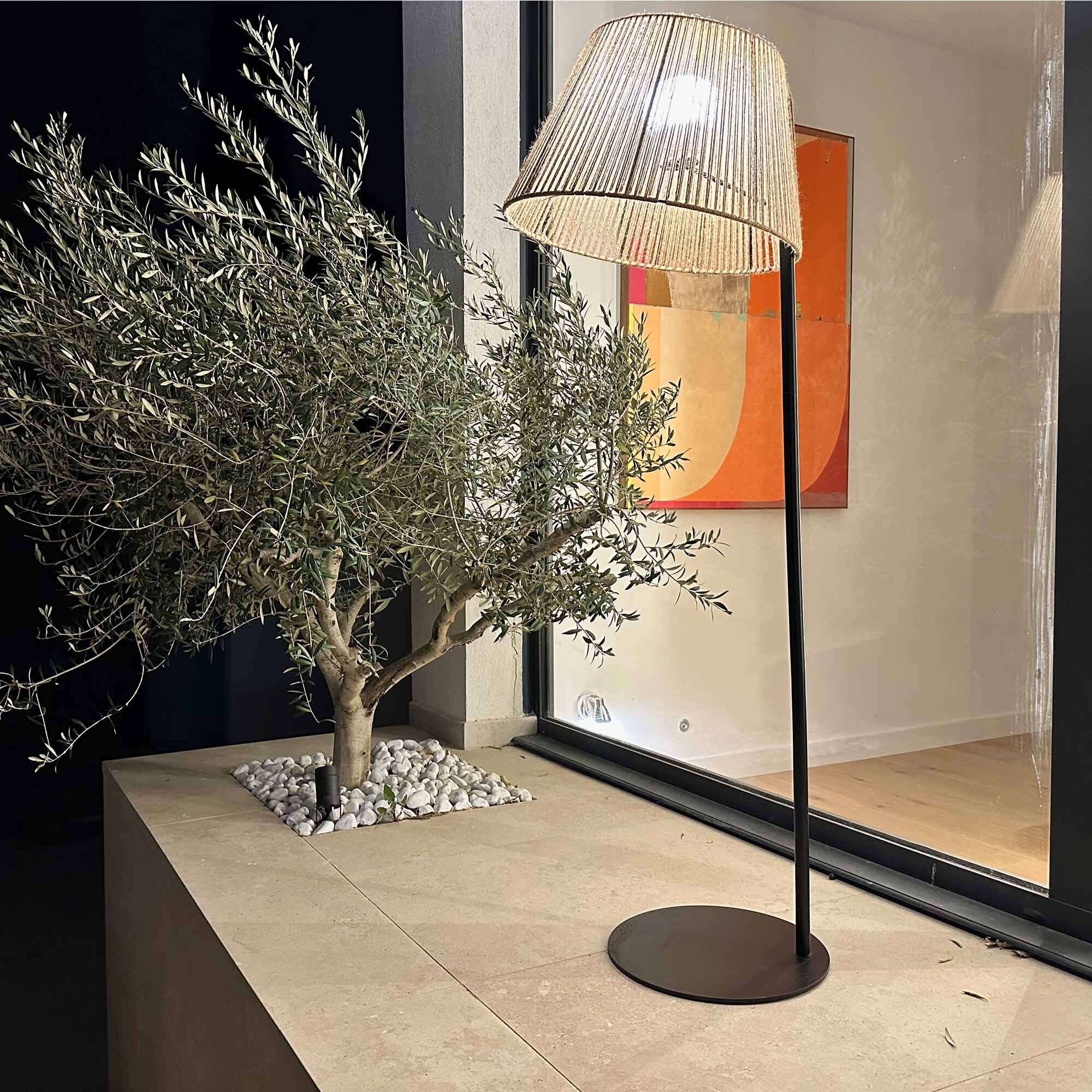 Lampadaire sans fil OCTAVIO RGB H170CM