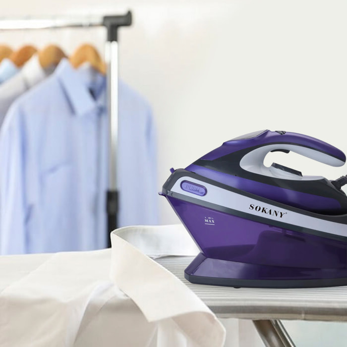 Centro de planchado 2800w, 1.5L, suela cerámica. Función: plancha, vapor, spray. Control de potencia, vapor vertical.