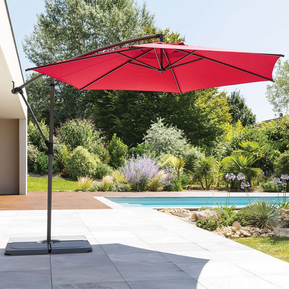 Parasol déporté rond Manoa Grenade & Graphite