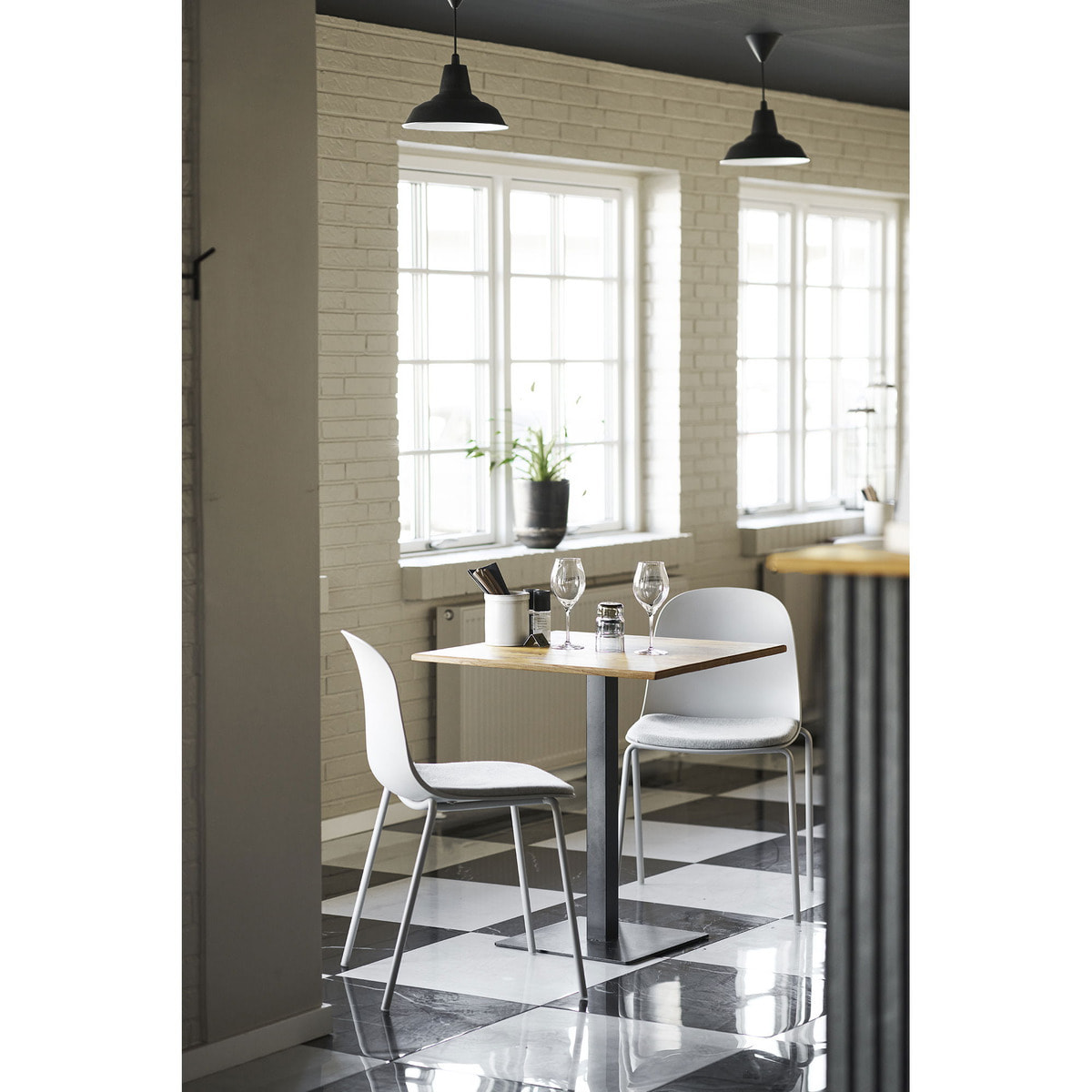 Set 2 sedie da pranzo Madalena in Grigio Chiaro con Gambe Grigie